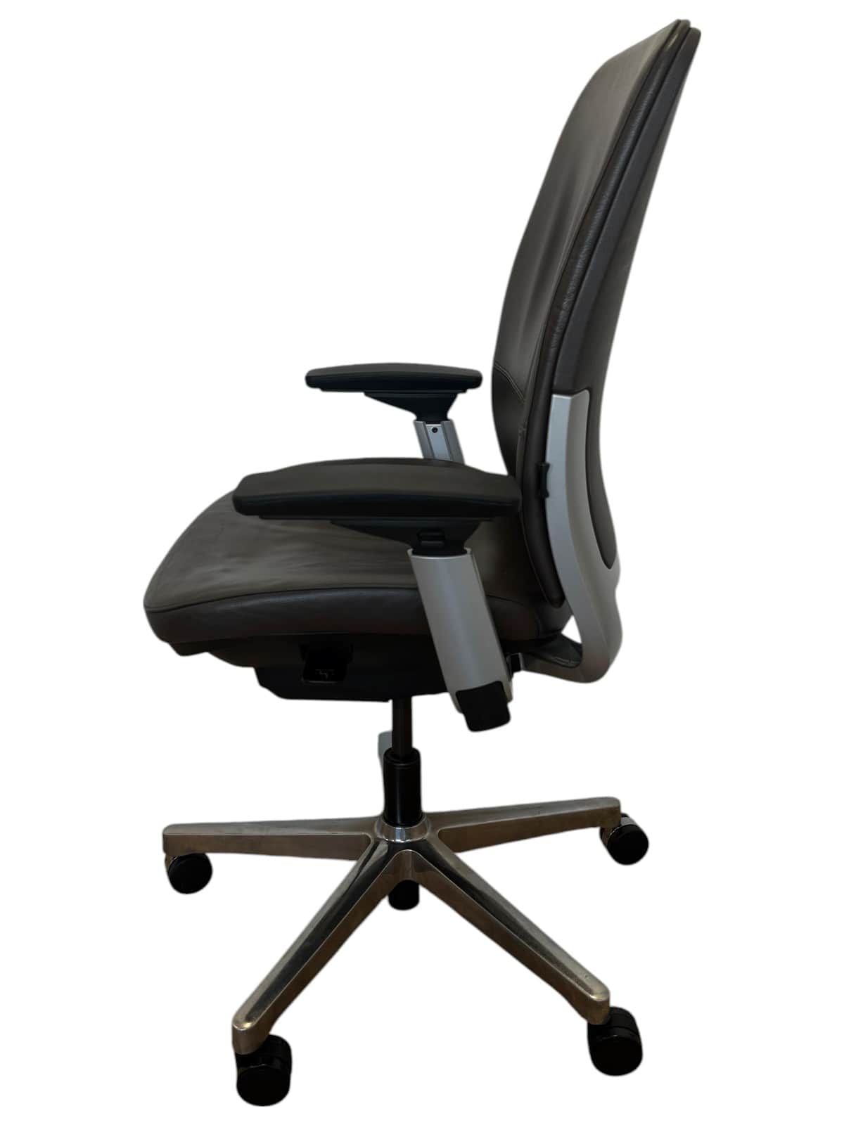 Steelcase Amia Leather