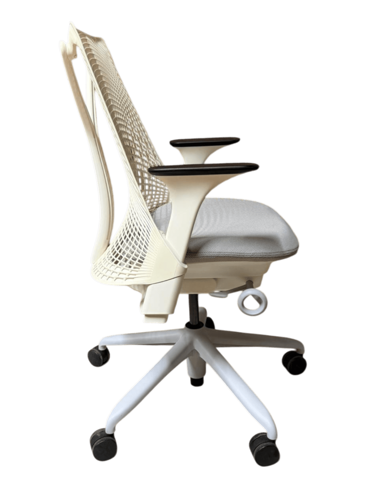 Herman Miller Sayl White