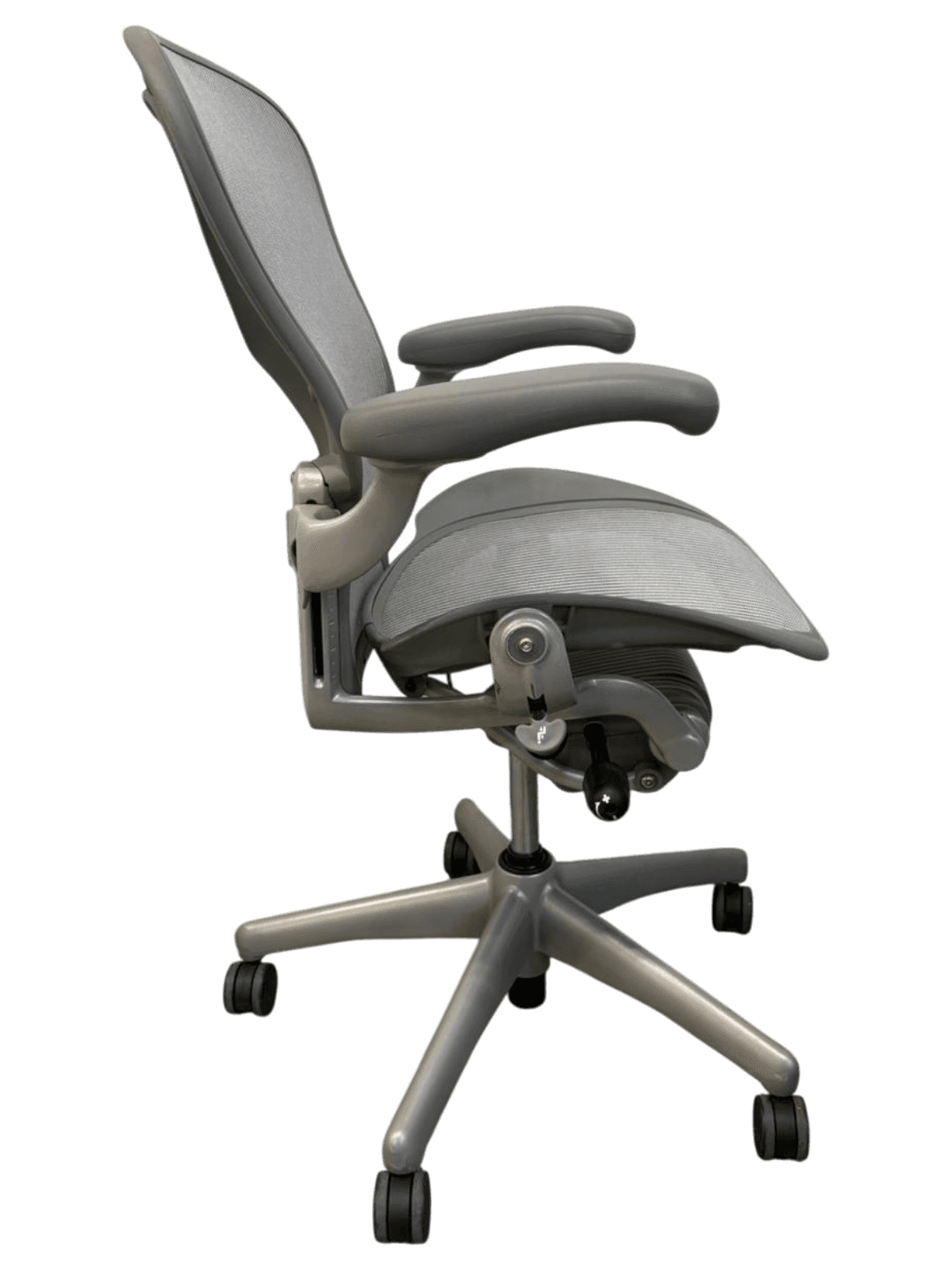 Herman Miller Aeron Titanium