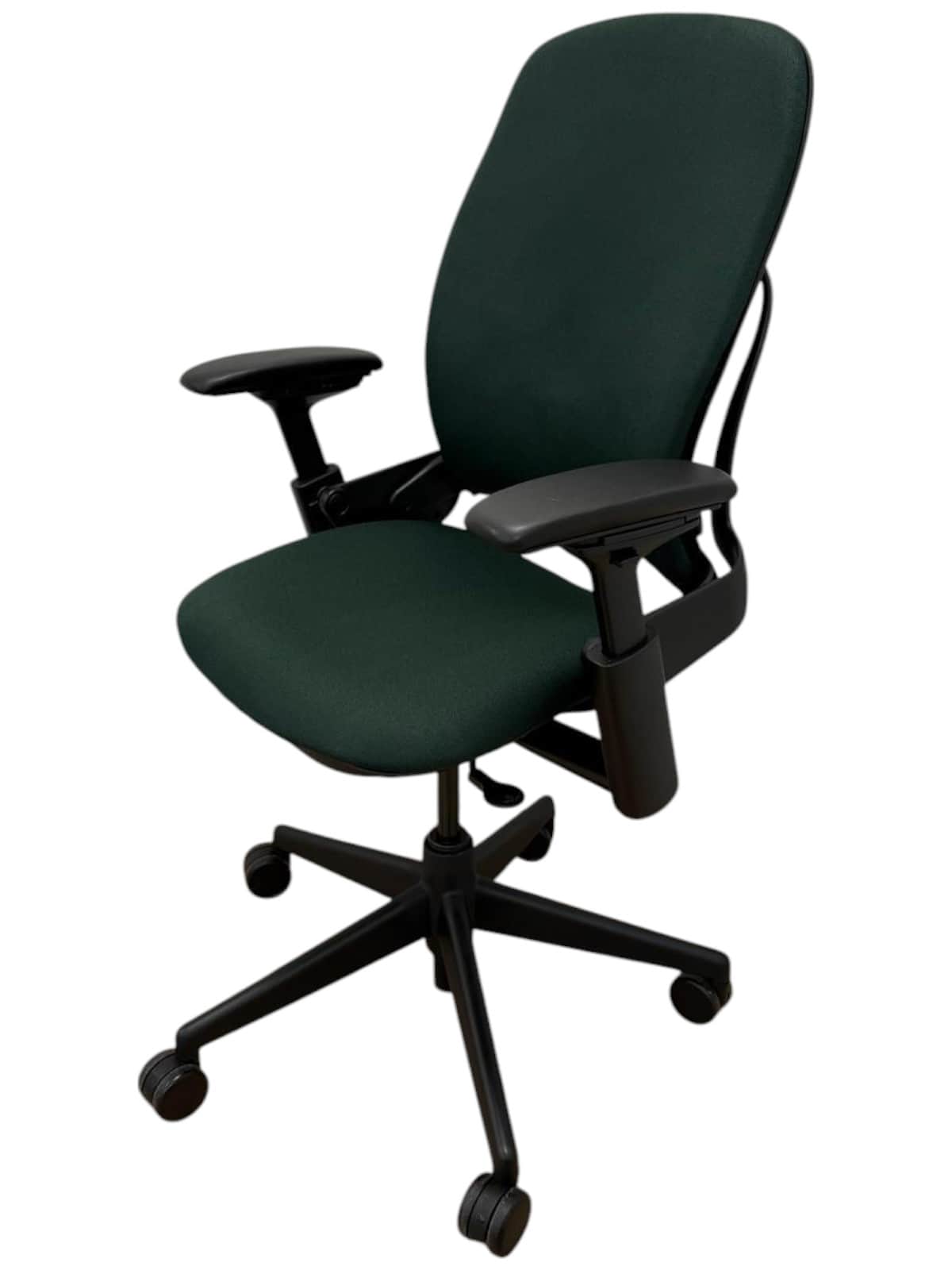 Steelcase Leap V2 Olive (model z showroomu)