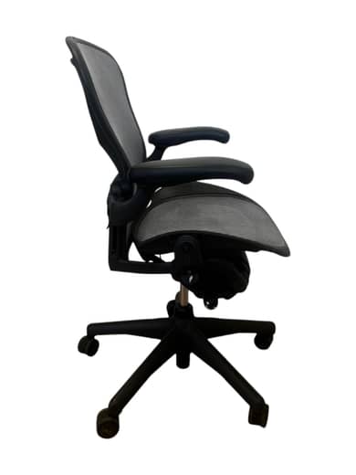 Herman Miller Aeron Carbon