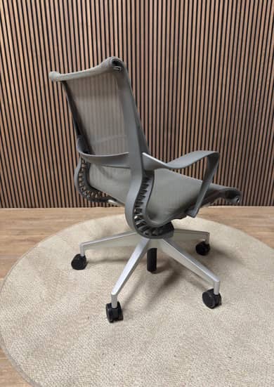 Herman Miller Setu Wiosenna oferta