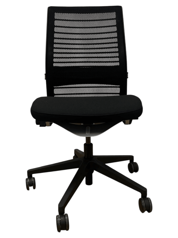 Steelcase Think V2