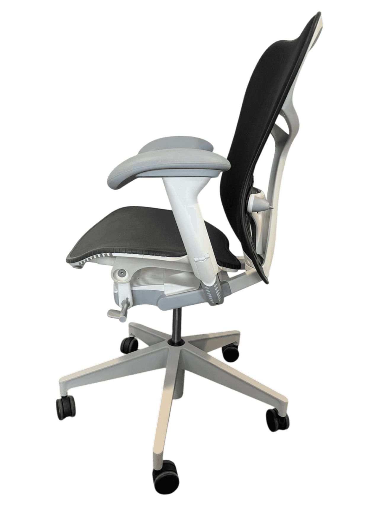 Herman Miller Mirra 2 Twilight/Studio Black Butterfly