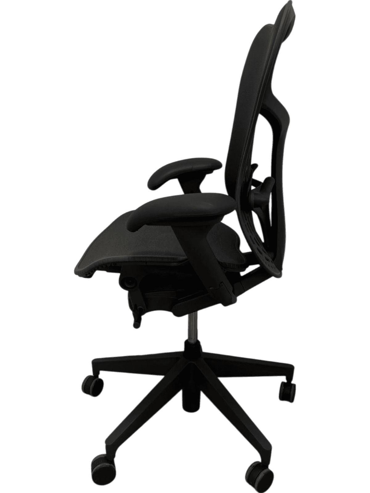 Herman Miller Mirra 2 Graphite Butterfly