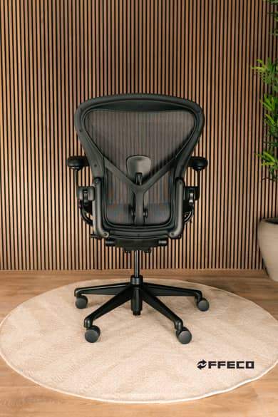 Herman Miller Aeron Remastered Onyx Wiosenna oferta
