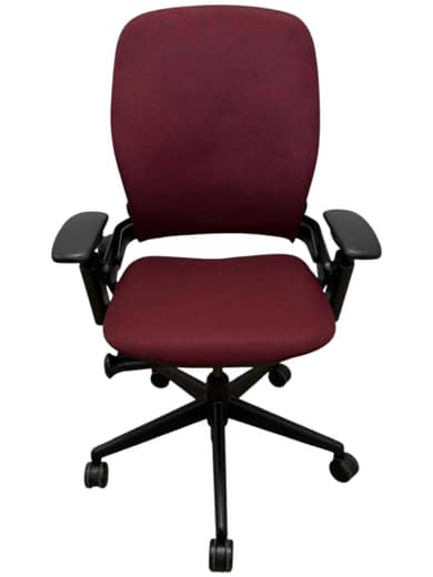 Steelcase Leap V2 Bordeaux (model z showroomu)