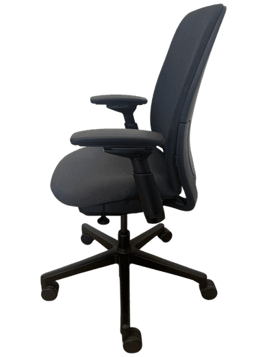 Steelcase Amia x Leap V2